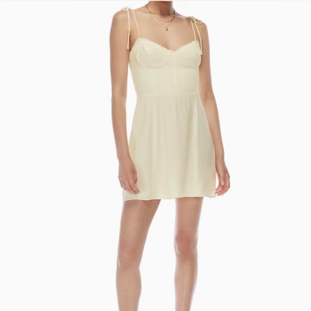Aritzia Wilfred Fable Whipped Butter Yellow Pastel Viscose Rayon Mini Dress sz 6 - Picture 2 of 14